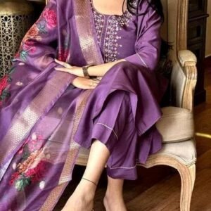 Aagyeyi Refined Kurtis